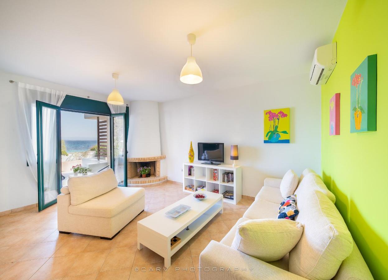 Fluo Seaside Apartment Vathí Extérieur photo